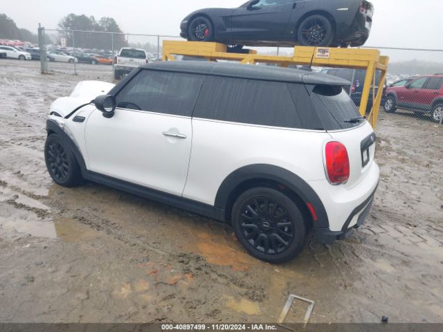 Photo 2 VIN: WMW33DH0XP2T80329 - MINI HARDTOP 