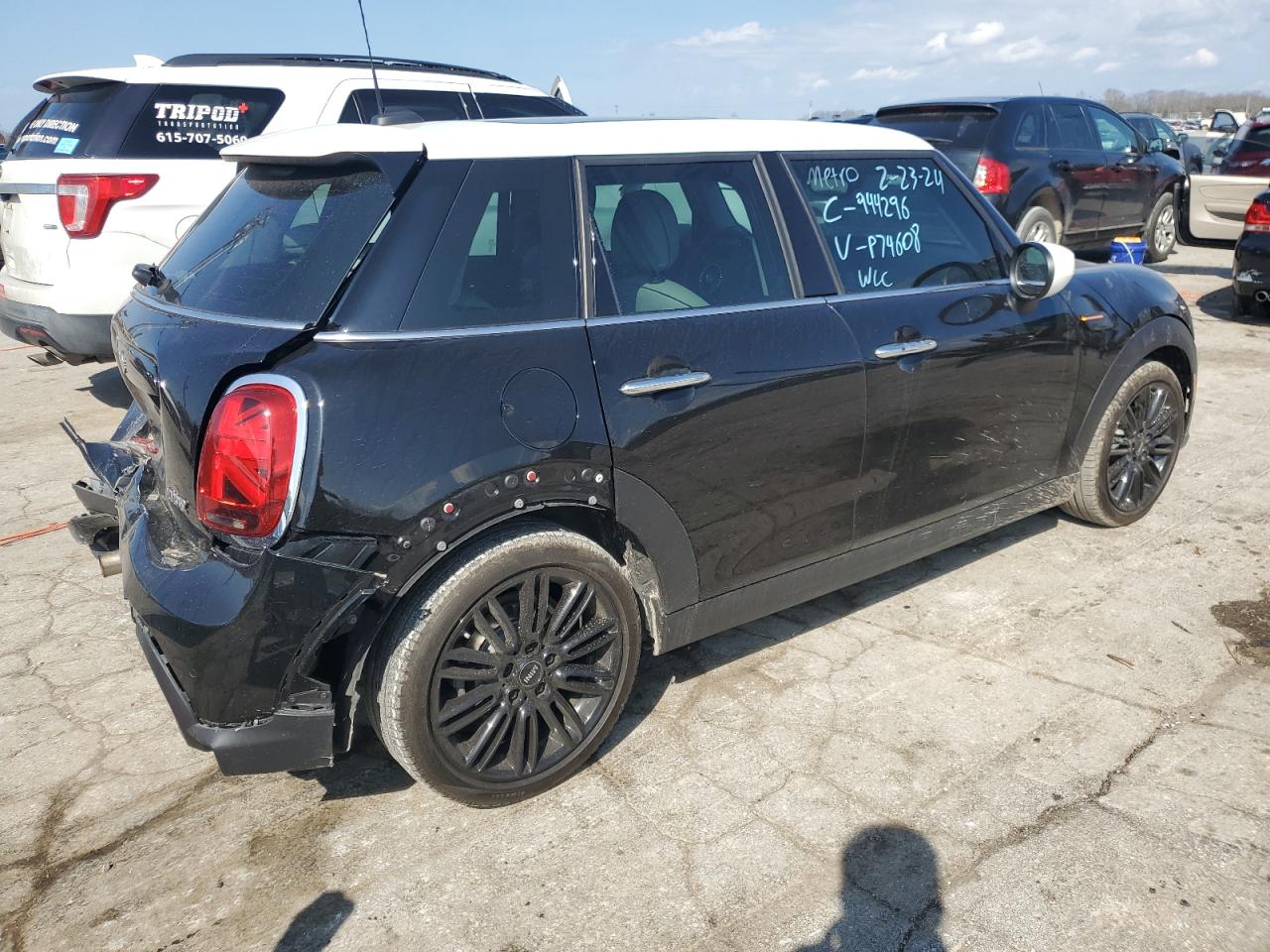 Photo 2 VIN: WMW33DK04N2P74608 - MINI COOPER 