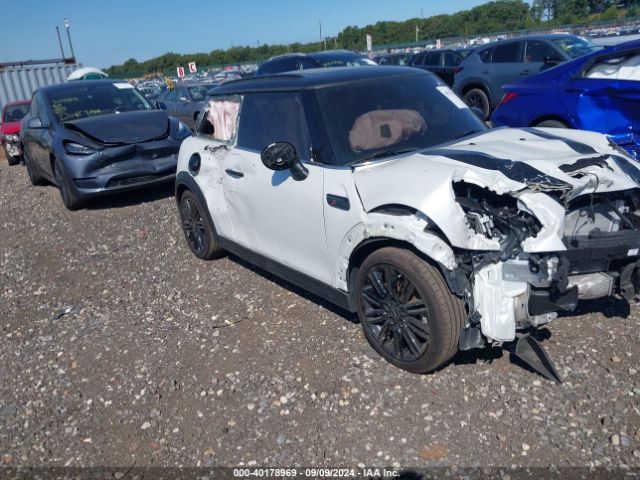 Photo 0 VIN: WMW53DH08R2V62431 - MINI HARDTOP 