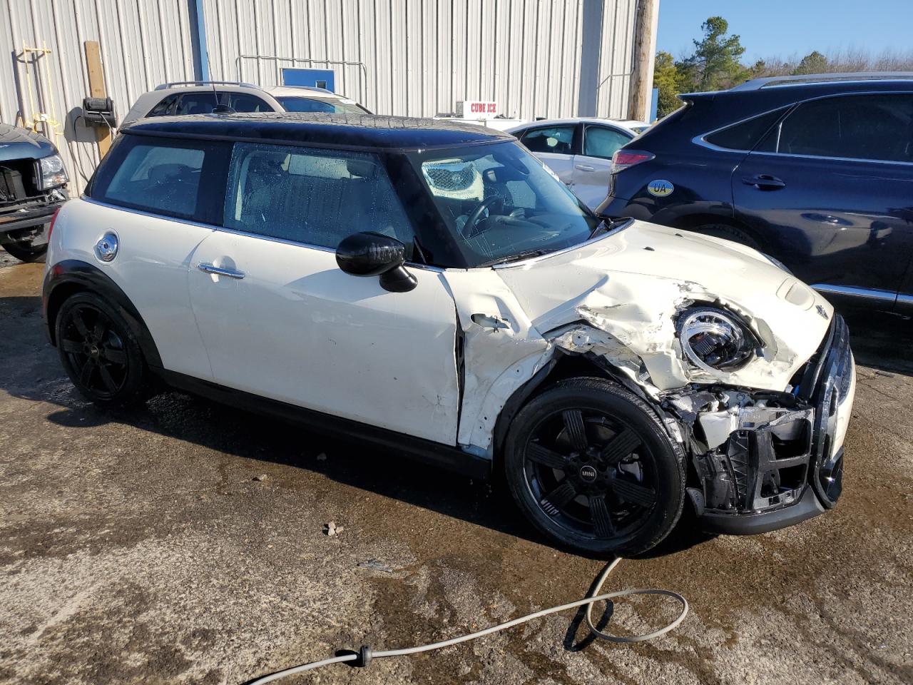 Photo 3 VIN: WMW53DH0XN2R10904 - MINI COOPER 