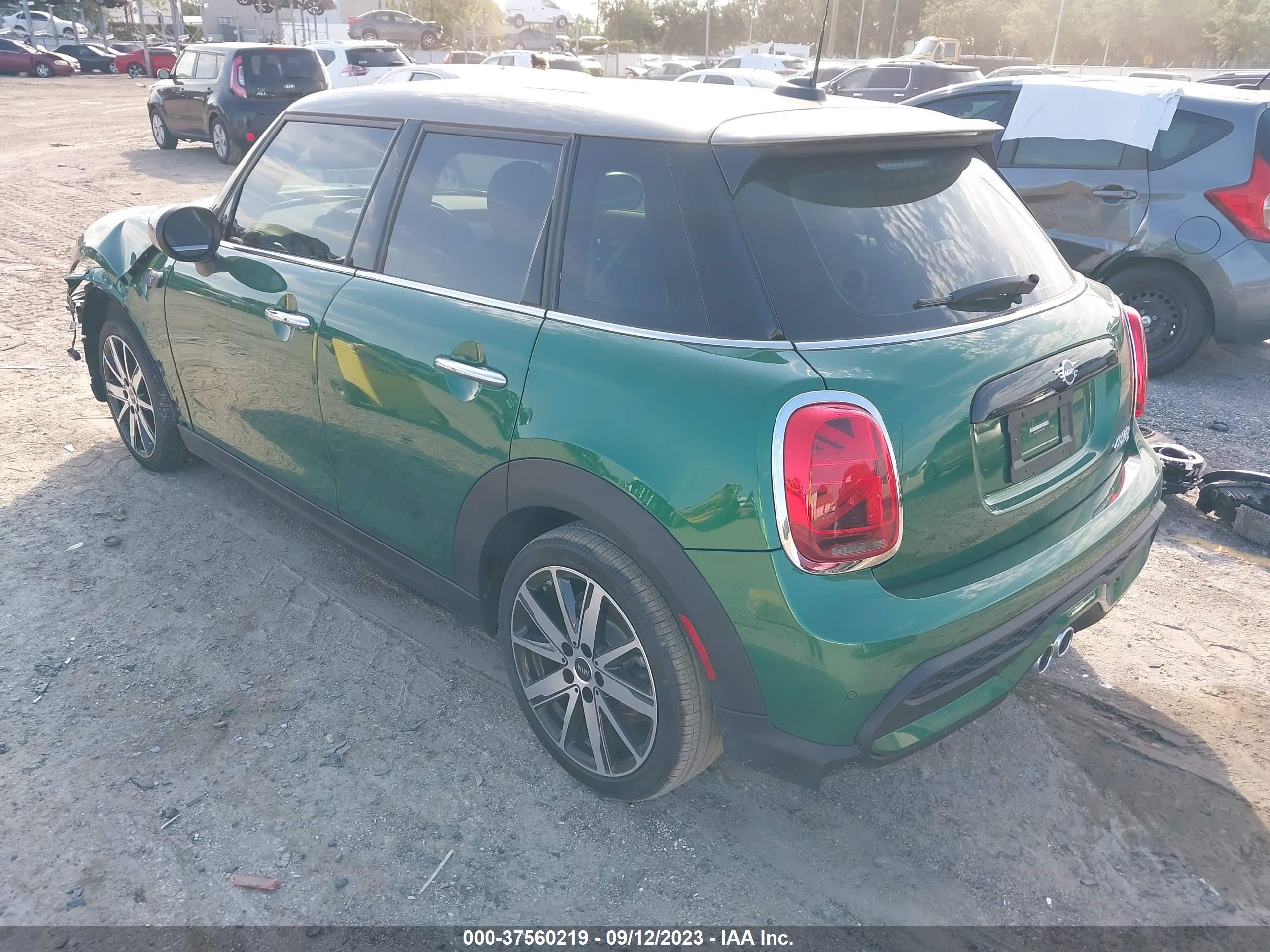 Photo 2 VIN: WMW53DK02R2U41029 - MINI HARD TOP 