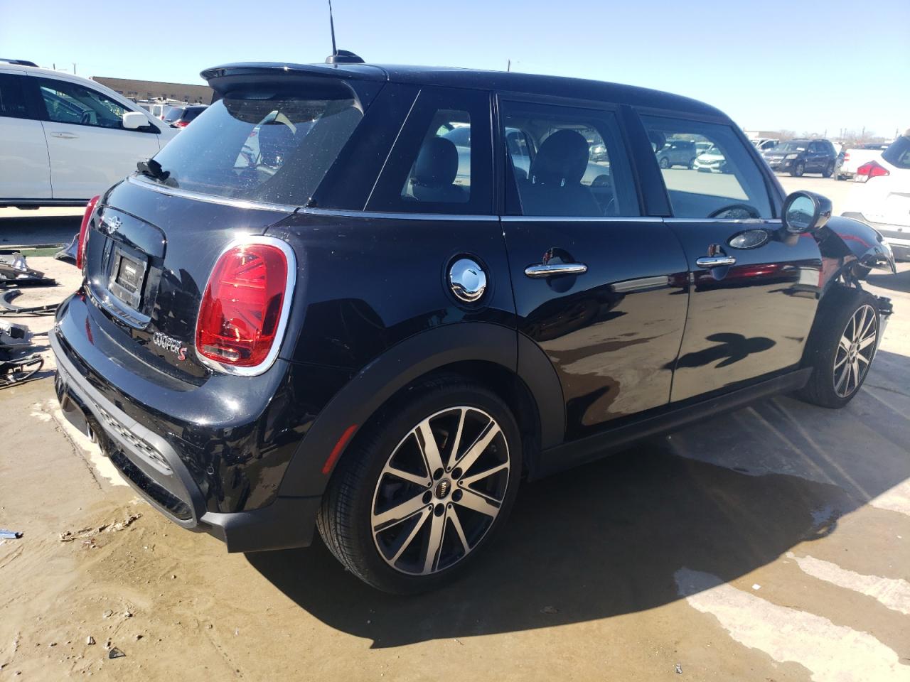 Photo 2 VIN: WMW53DK03N2R74386 - MINI COOPER 