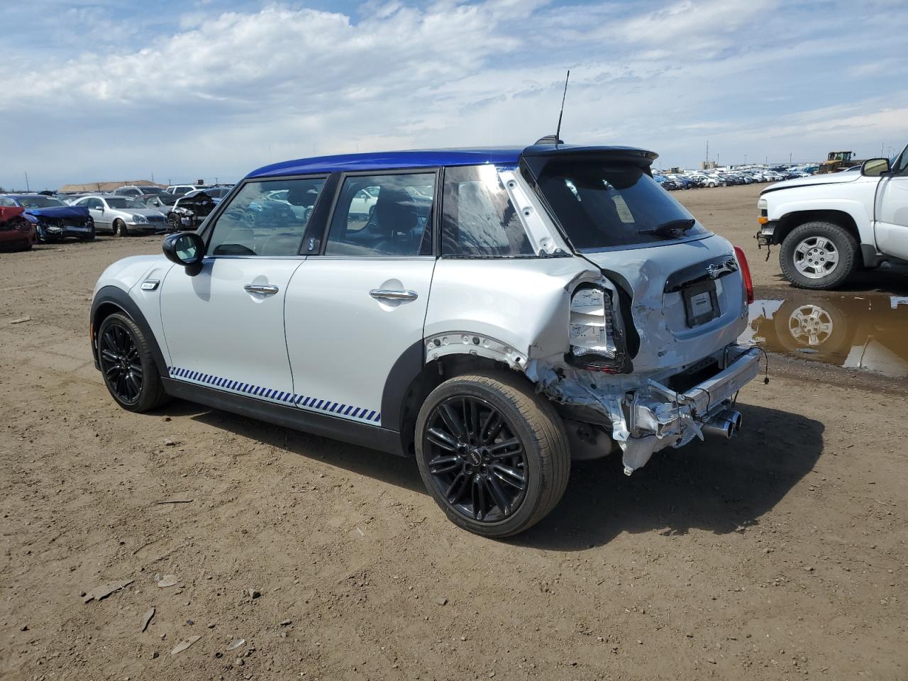 Photo 1 VIN: WMW53DK09N2S22594 - MINI COOPER 