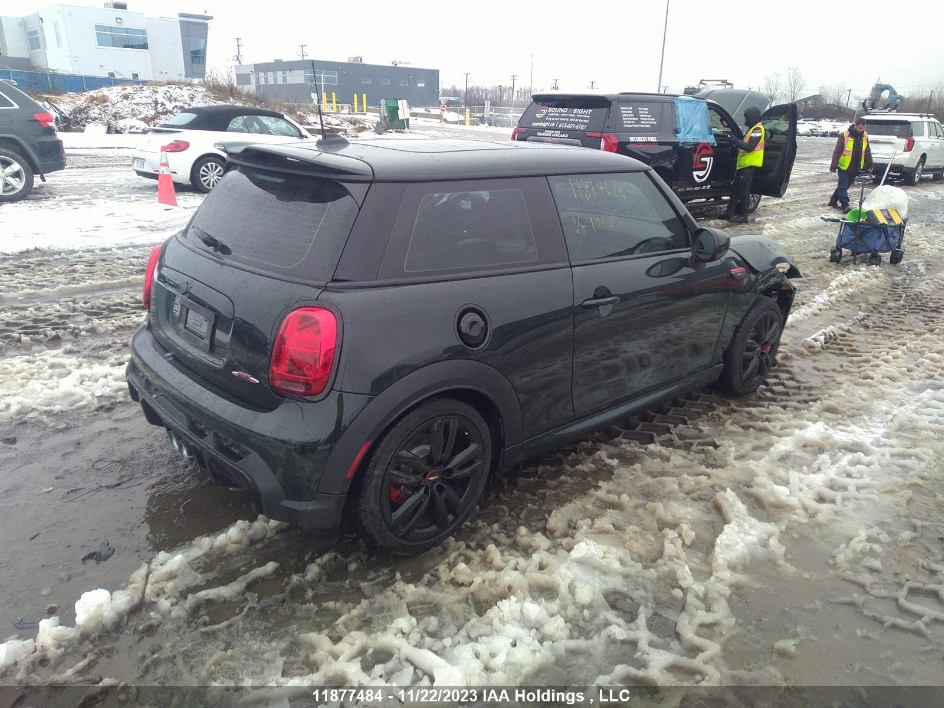 Photo 3 VIN: WMW73DH07R2V10085 - MINI COOPER 