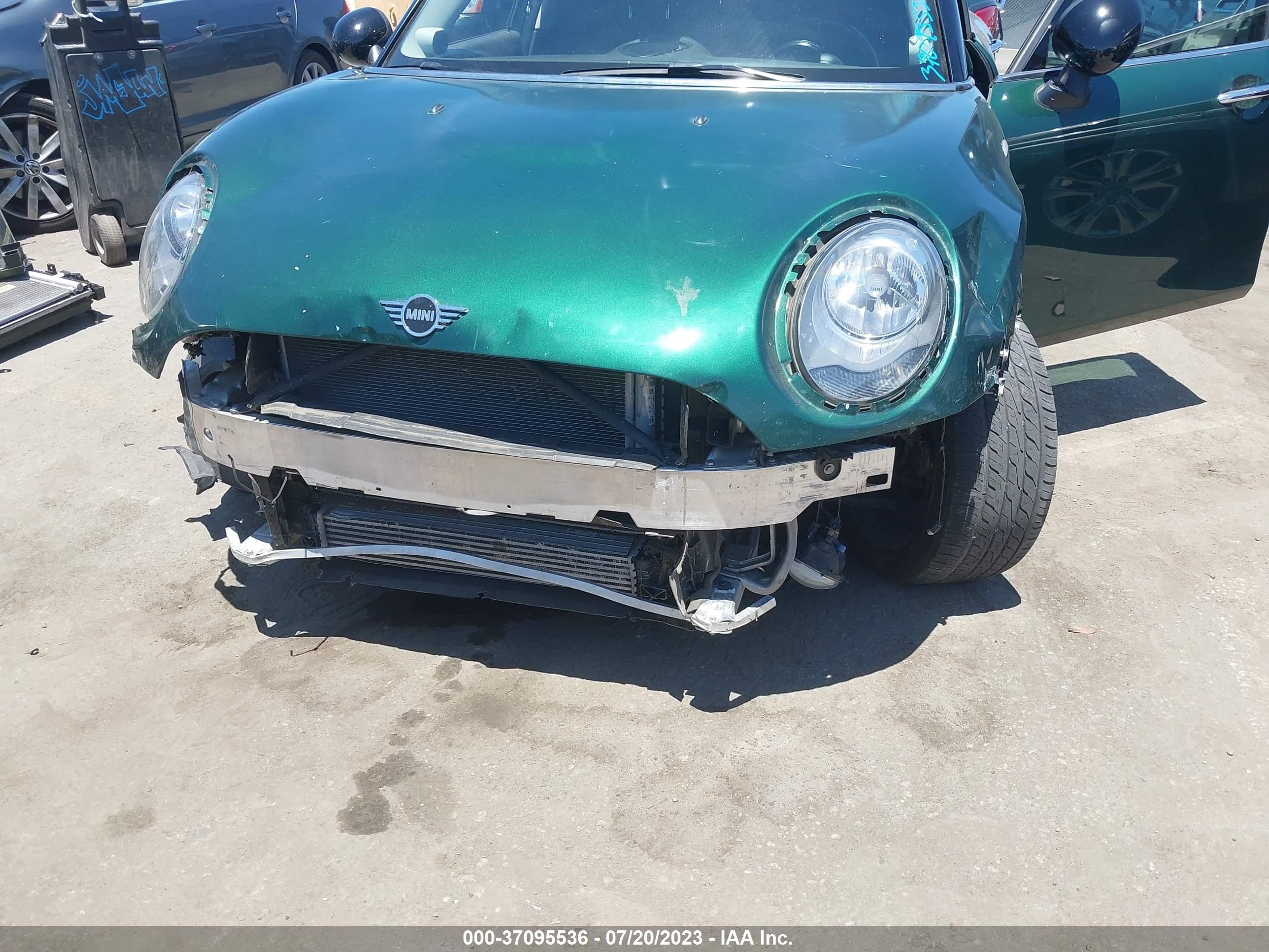 Photo 5 VIN: WMWLN5C54K2E34819 - MINI CLUBMAN 