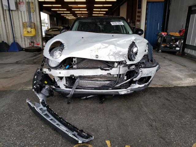 Photo 4 VIN: WMWLN5C57J2E34408 - MINI COOPER CLU 