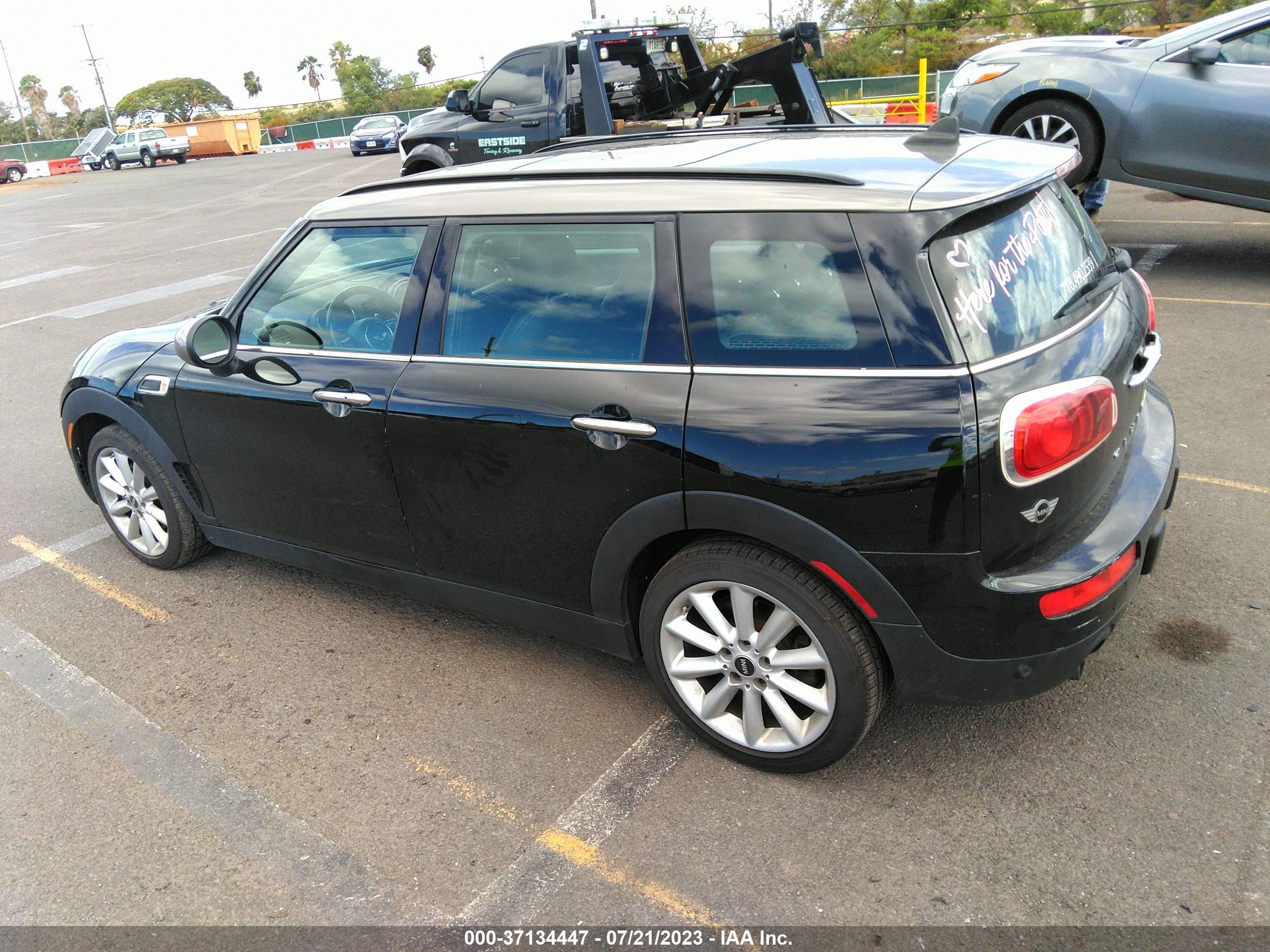 Photo 2 VIN: WMWLN5C58G2E07047 - MINI CLUBMAN 