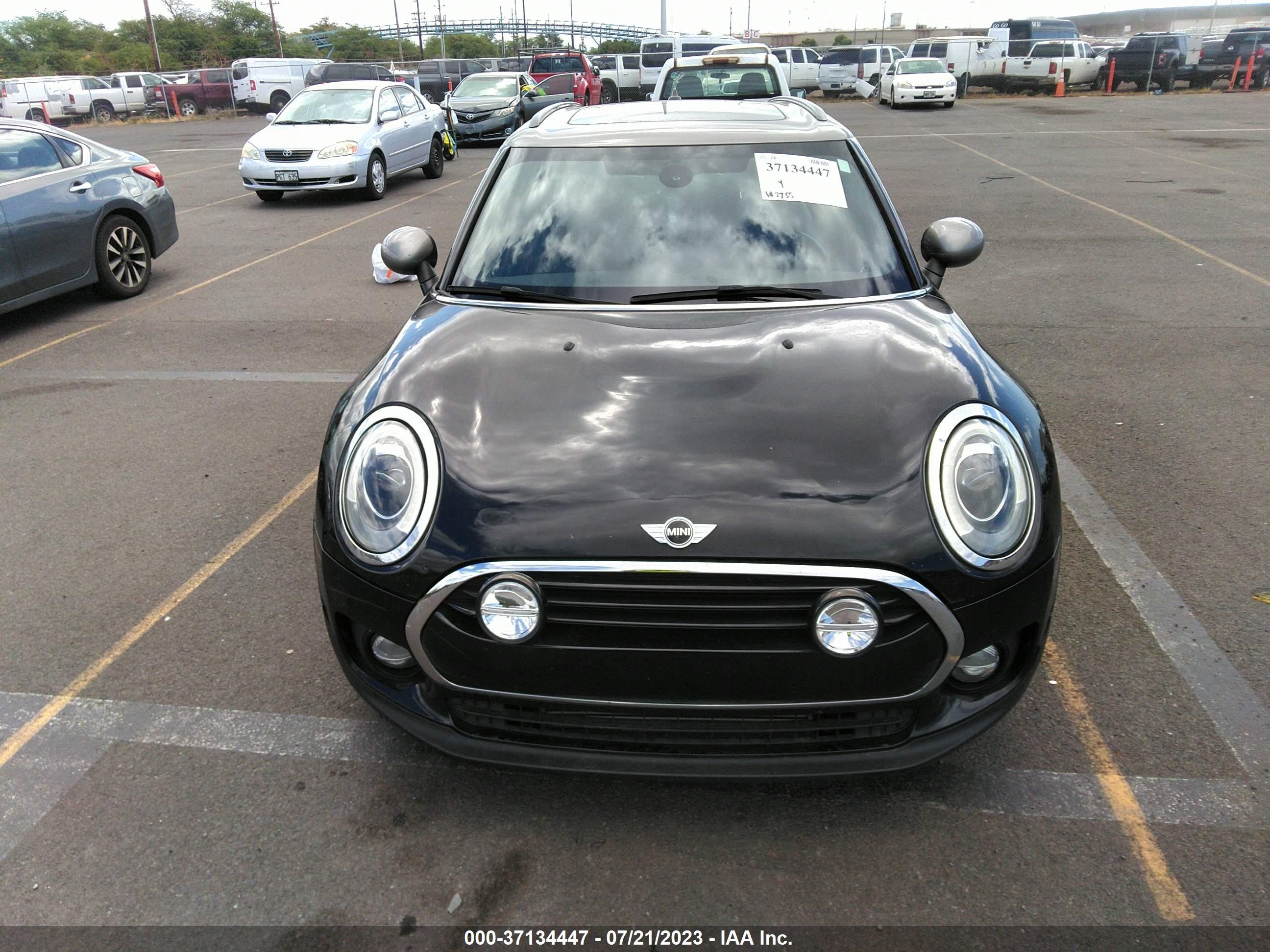 Photo 5 VIN: WMWLN5C58G2E07047 - MINI CLUBMAN 