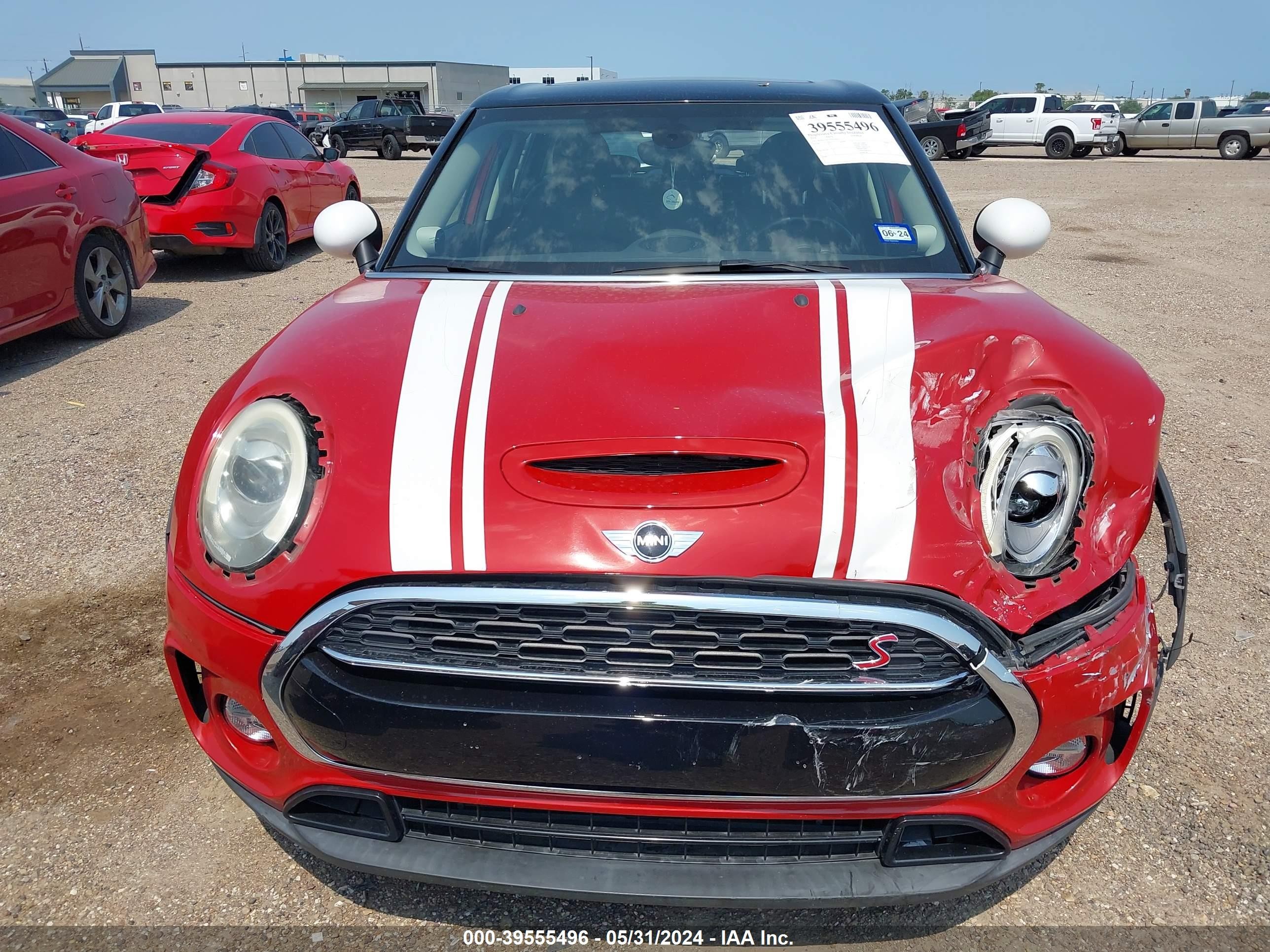 Photo 11 VIN: WMWLN9C59J2E50830 - MINI CLUBMAN 