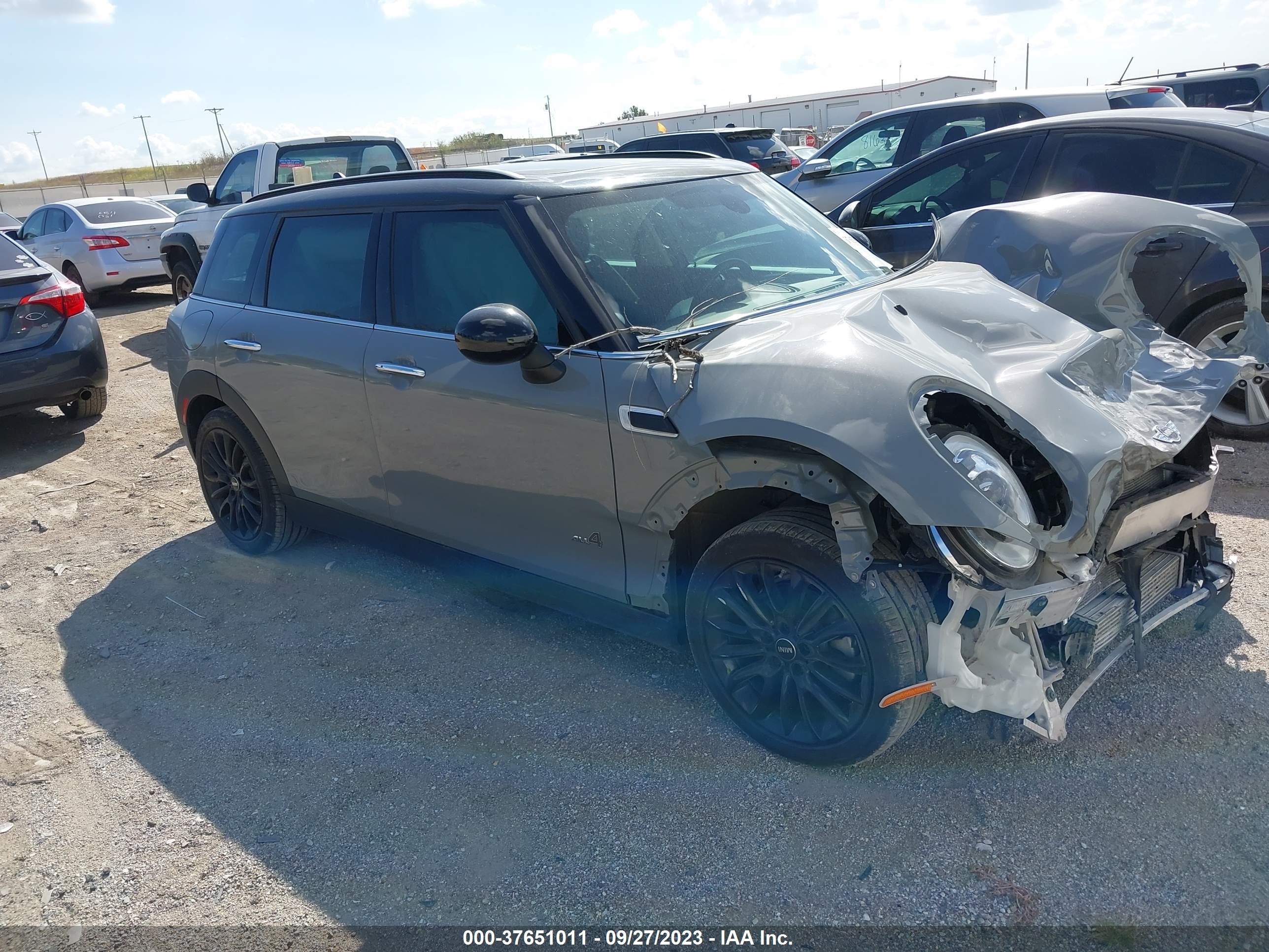 Photo 0 VIN: WMWLU1C55H2F28079 - MINI CLUBMAN 