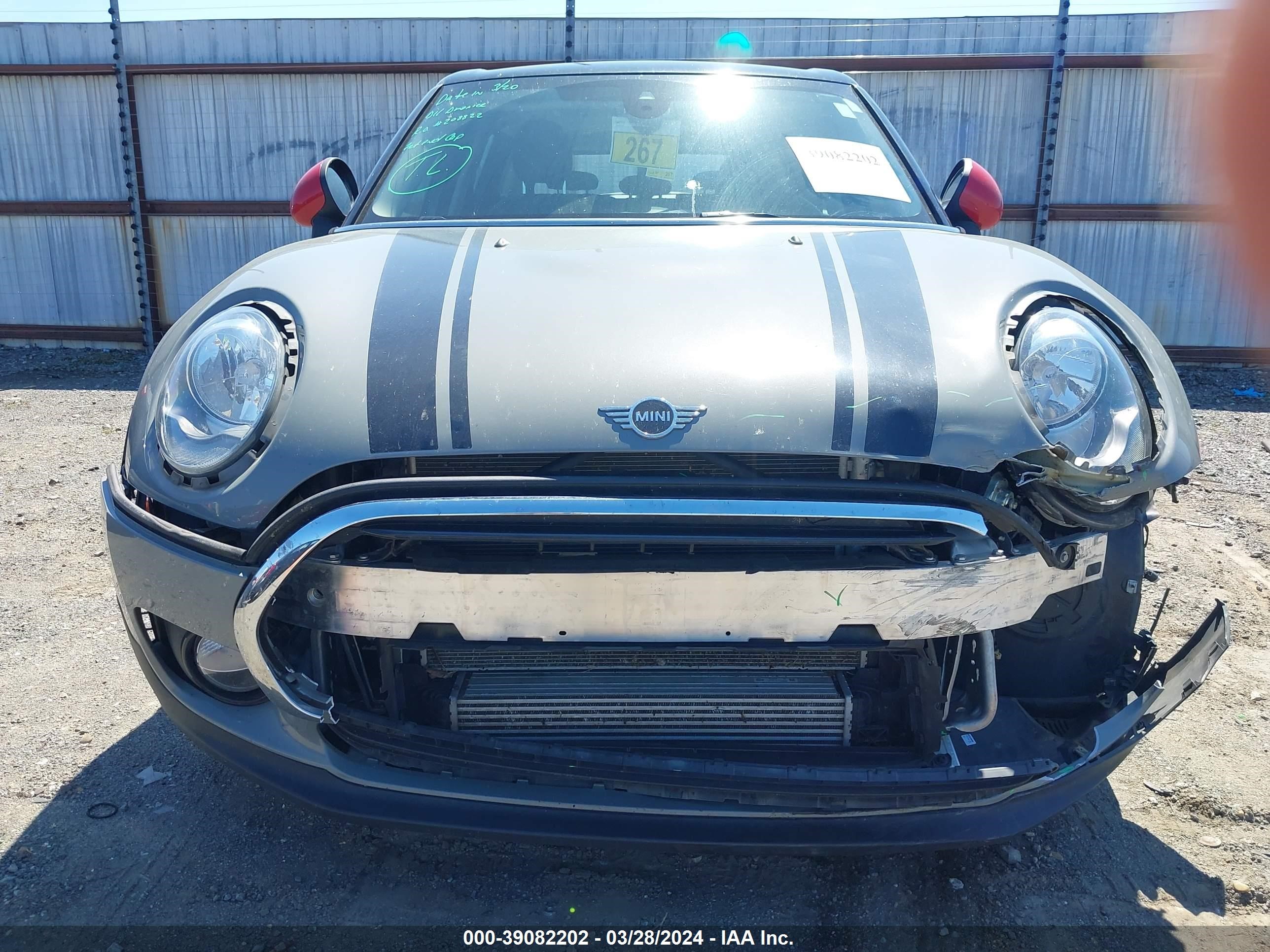 Photo 5 VIN: WMWLU1C55K2F29630 - MINI CLUBMAN 