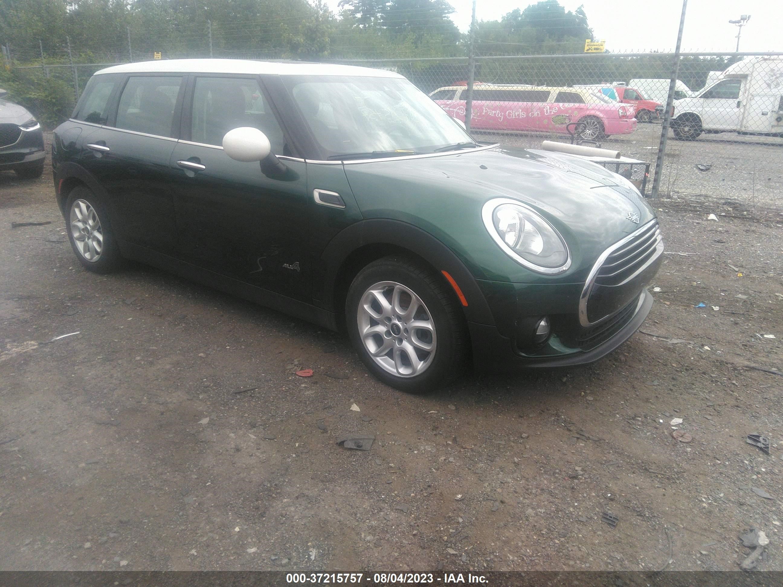 Photo 0 VIN: WMWLU1C55K2F29675 - MINI CLUBMAN 