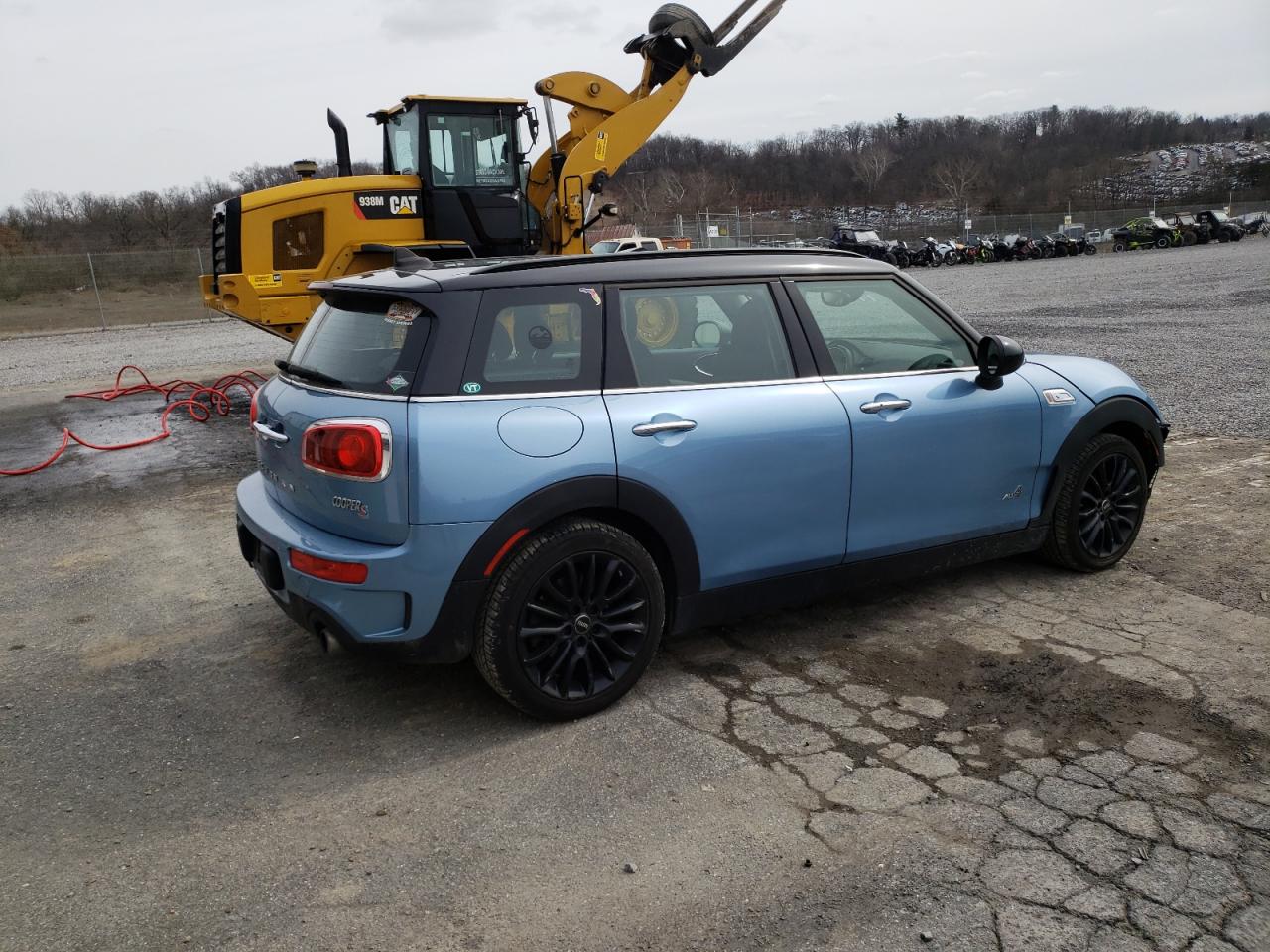 Photo 2 VIN: WMWLU5C56H2E82835 - MINI COOPER 