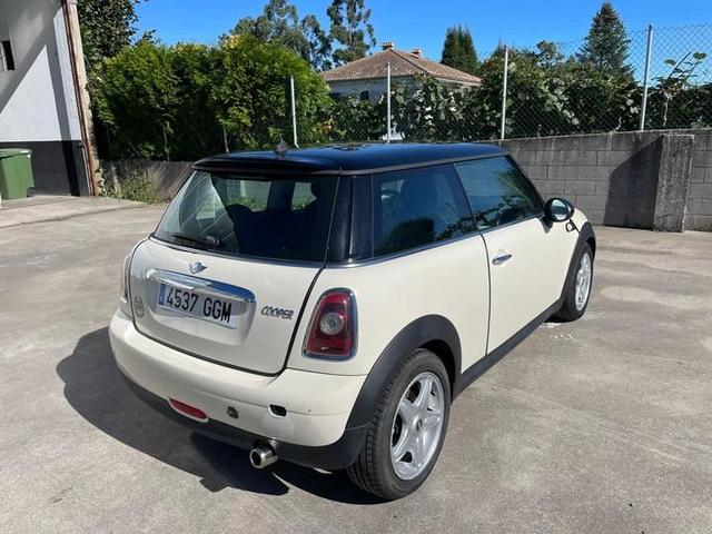 Photo 10 VIN: WMWMF31090TS86006 - MINI COOPER 