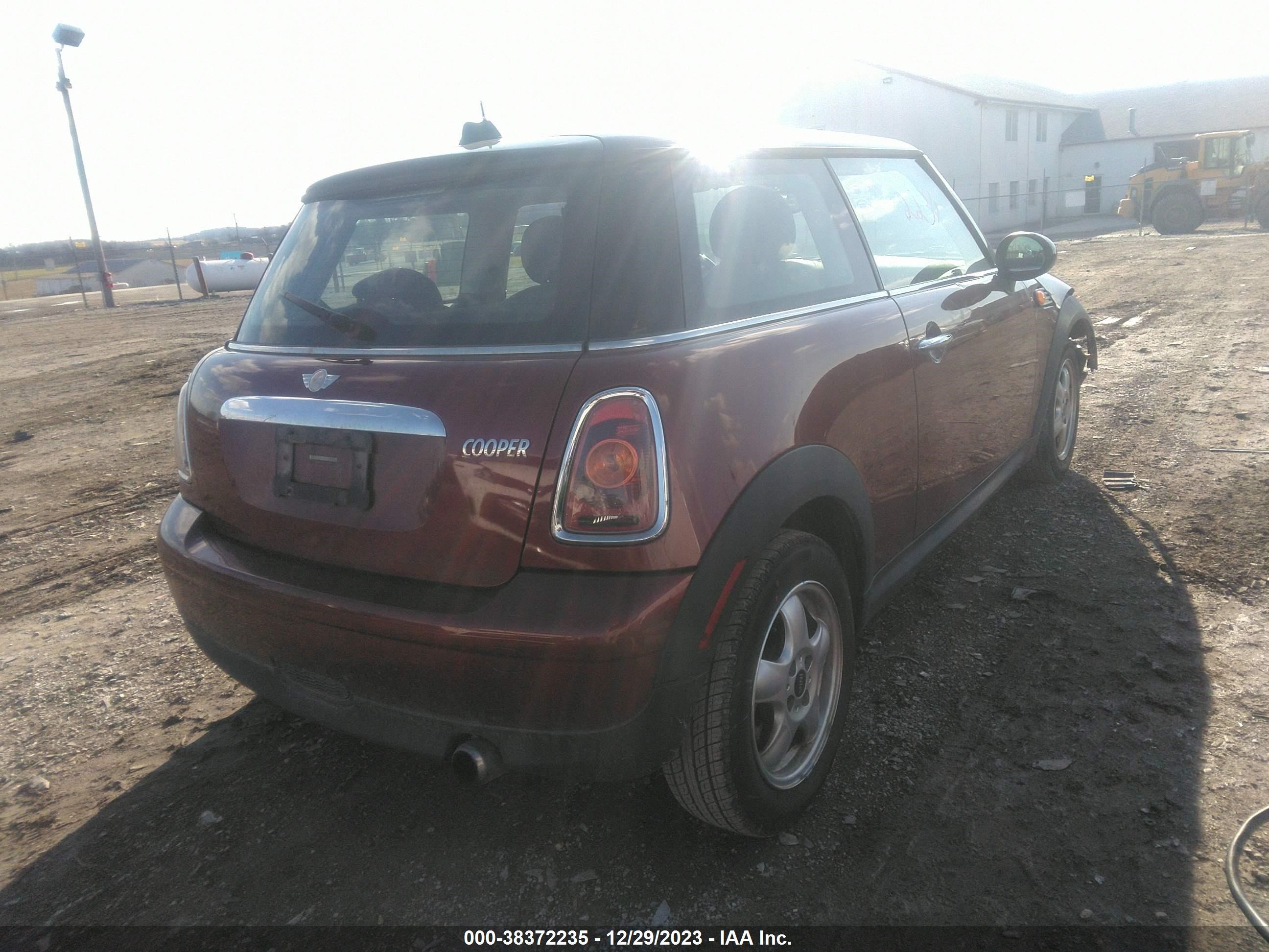 Photo 3 VIN: WMWMF33519TU71978 - MINI COOPER 