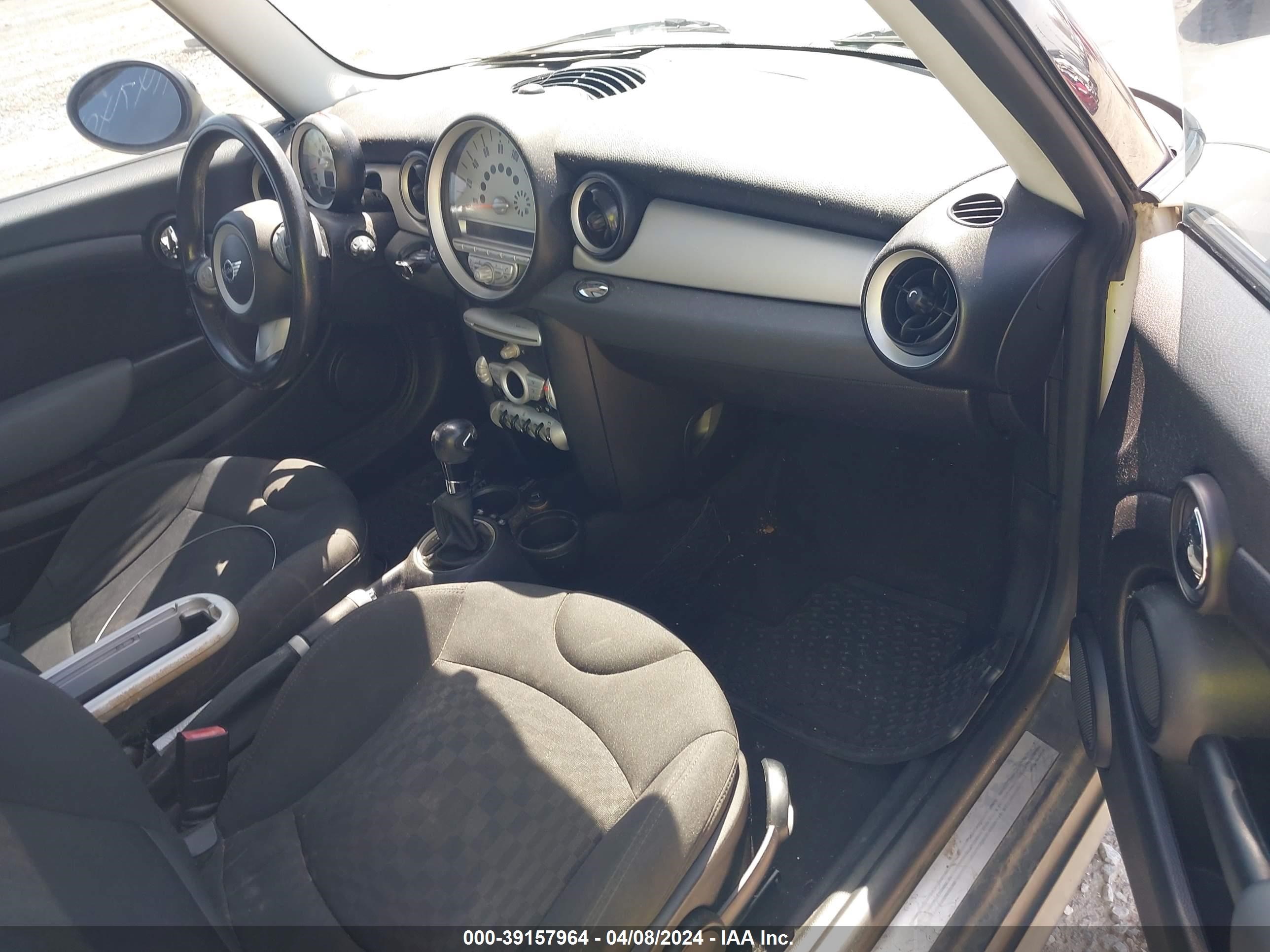 Photo 4 VIN: WMWMF33519TW71890 - MINI COOPER 