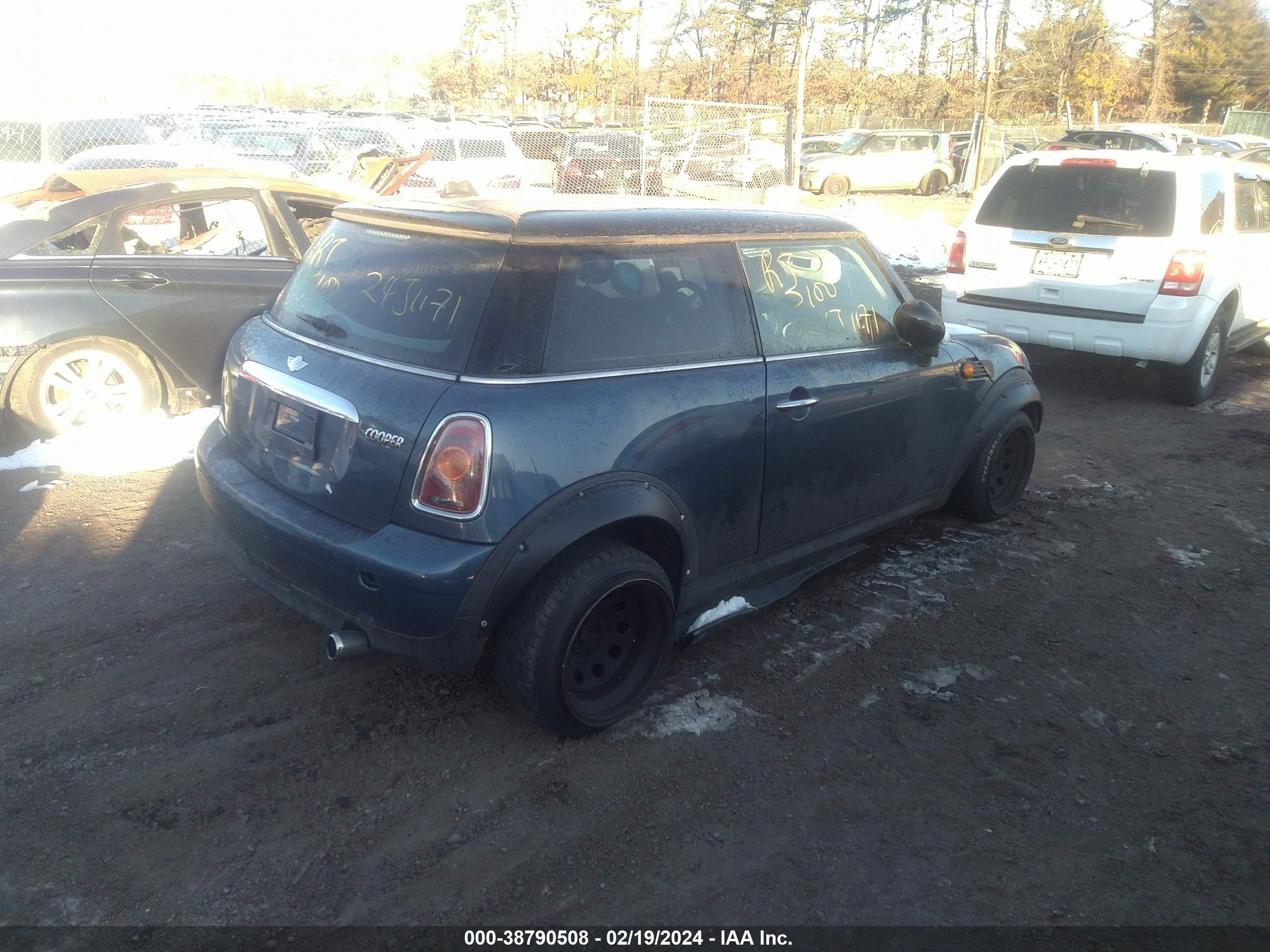 Photo 3 VIN: WMWMF33519TZ20964 - MINI COOPER 