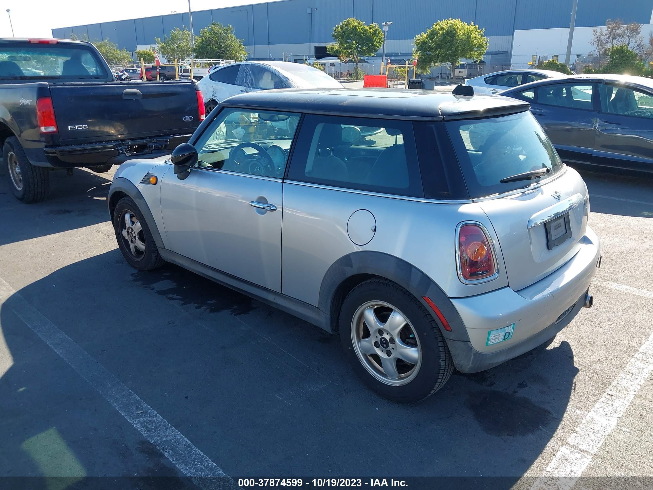 Photo 2 VIN: WMWMF33527TT54004 - MINI HARD TOP 