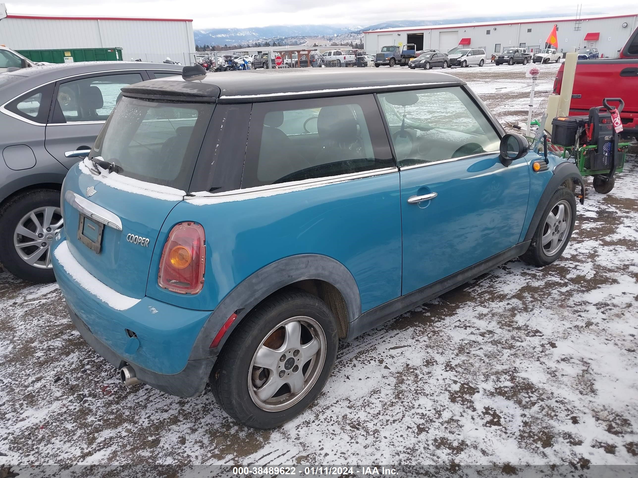 Photo 3 VIN: WMWMF33557TL68673 - MINI COOPER 