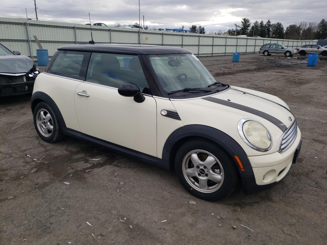 Photo 3 VIN: WMWMF33559TU72079 - MINI COOPER 