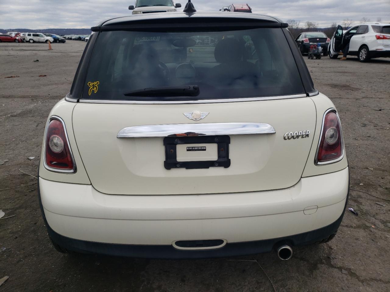 Photo 5 VIN: WMWMF33559TU72079 - MINI COOPER 