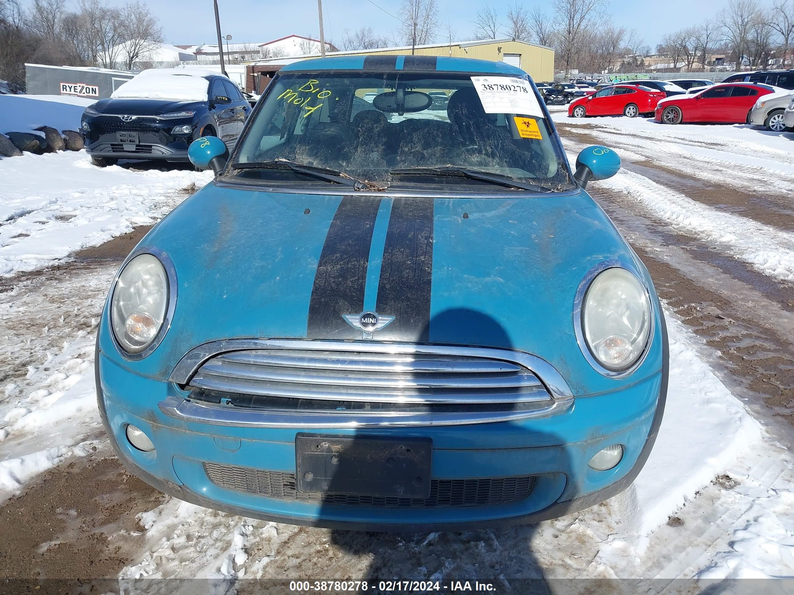 Photo 5 VIN: WMWMF33568TT62916 - MINI COOPER 