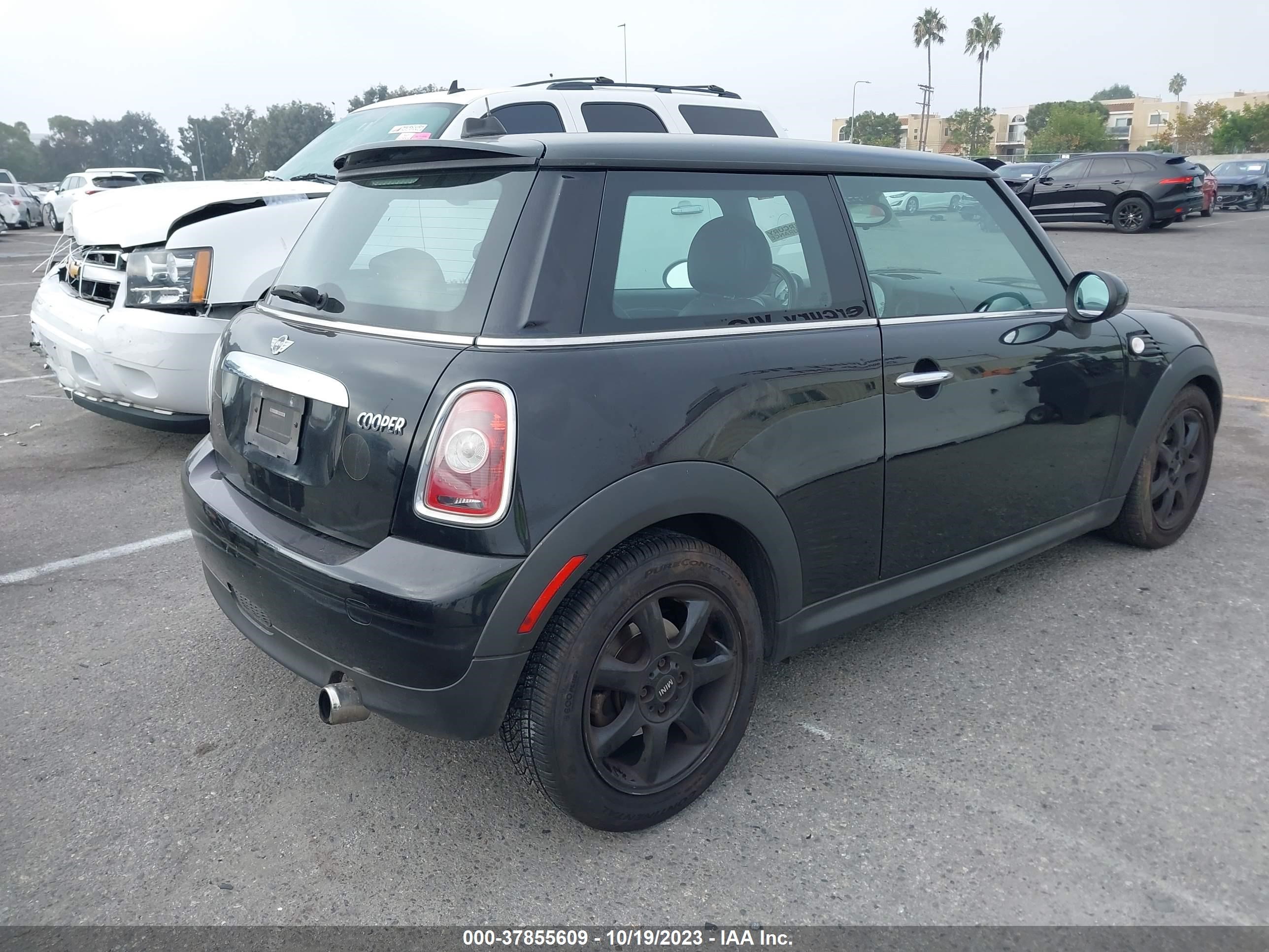 Photo 3 VIN: WMWMF33569TW76762 - MINI COOPER 