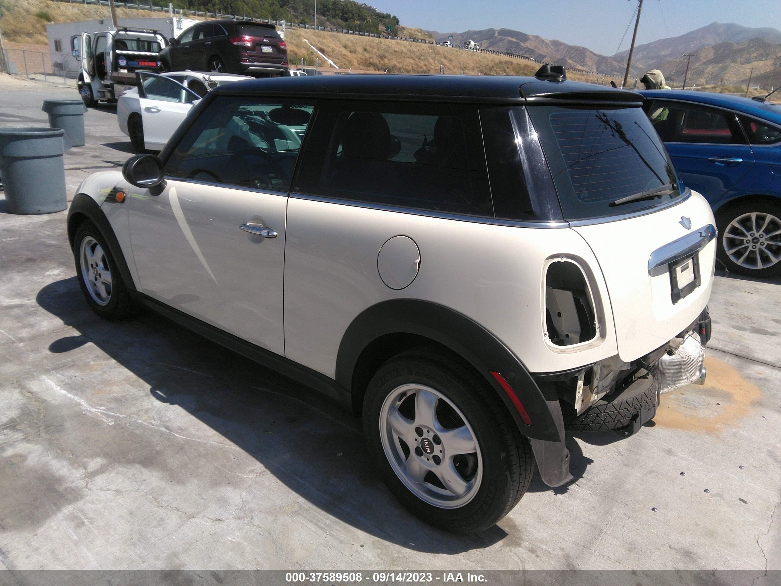 Photo 2 VIN: WMWMF33587TT55433 - MINI HARD TOP 