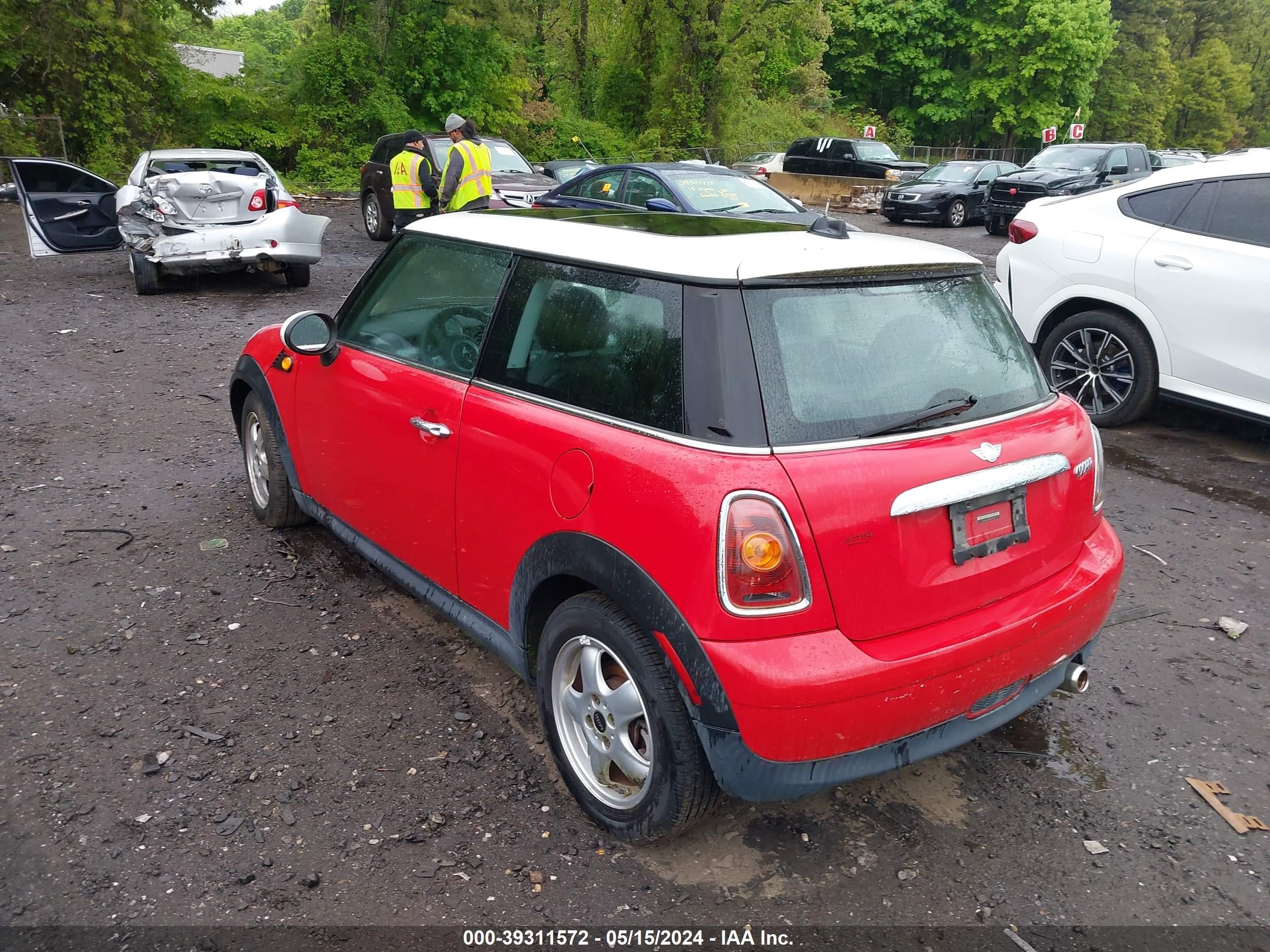 Photo 2 VIN: WMWMF33589TW77007 - MINI COOPER 