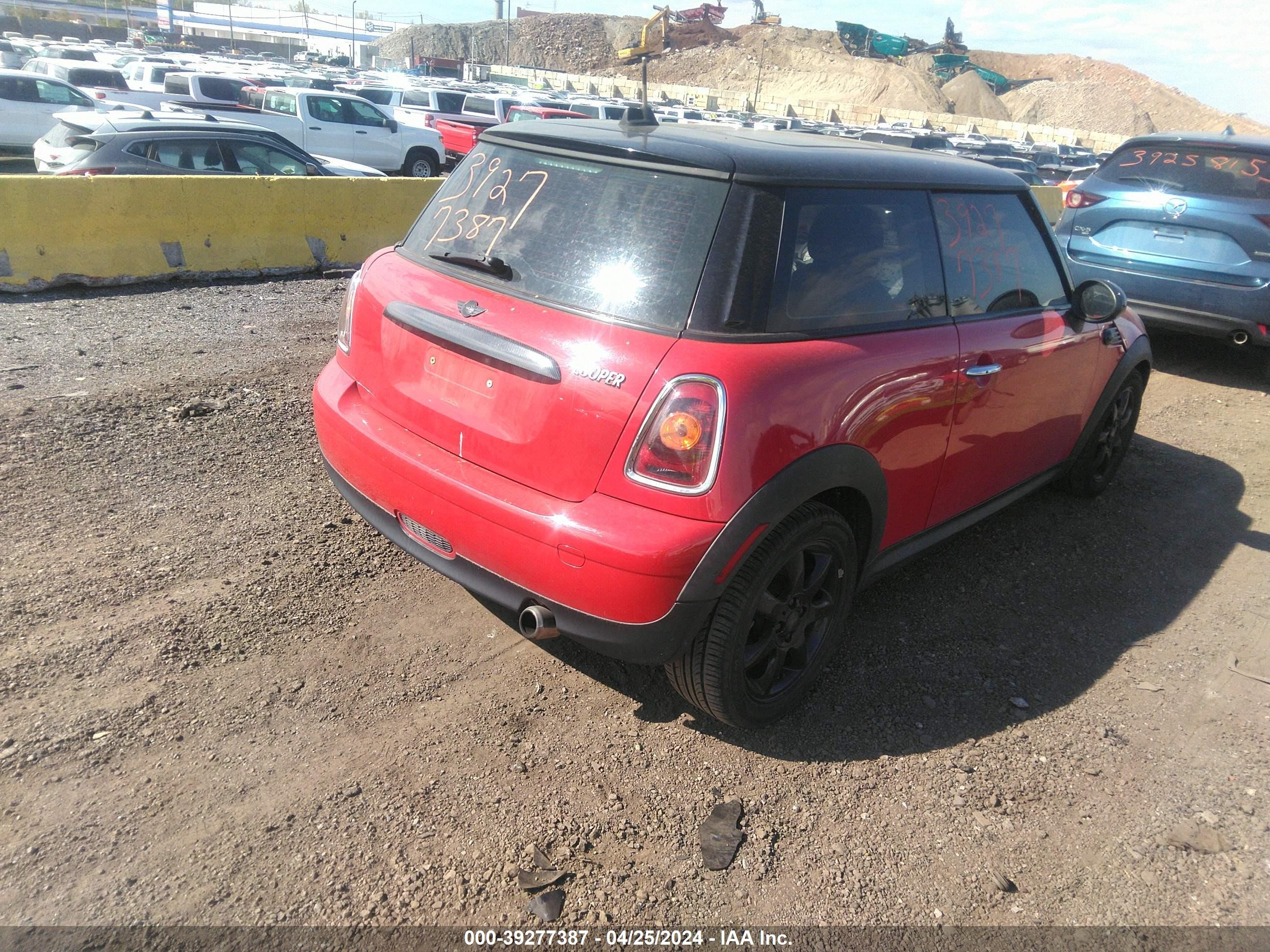 Photo 3 VIN: WMWMF33589TW78903 - MINI COOPER 