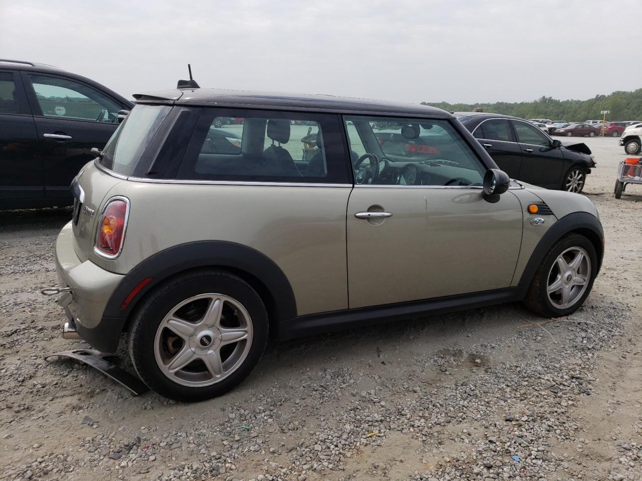 Photo 2 VIN: WMWMF33598TT60061 - MINI COOPER 