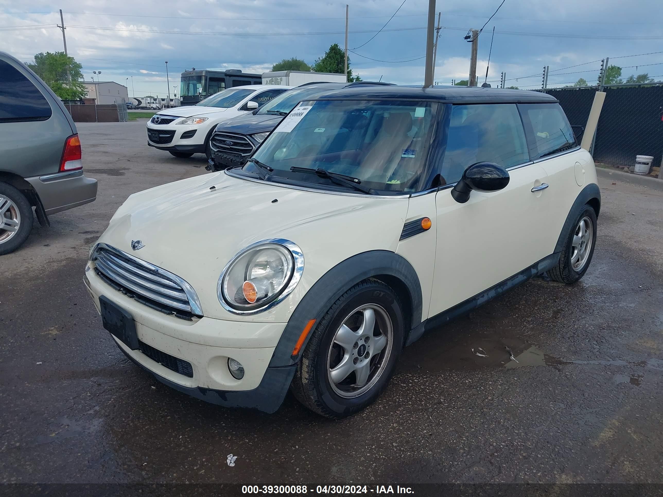 Photo 1 VIN: WMWMF33598TT63090 - MINI COOPER 