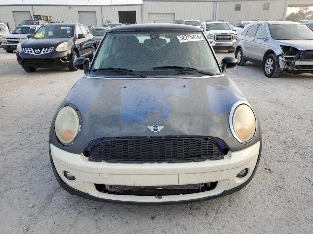 Photo 4 VIN: WMWMF335X7TU60345 - MINI COOPER 