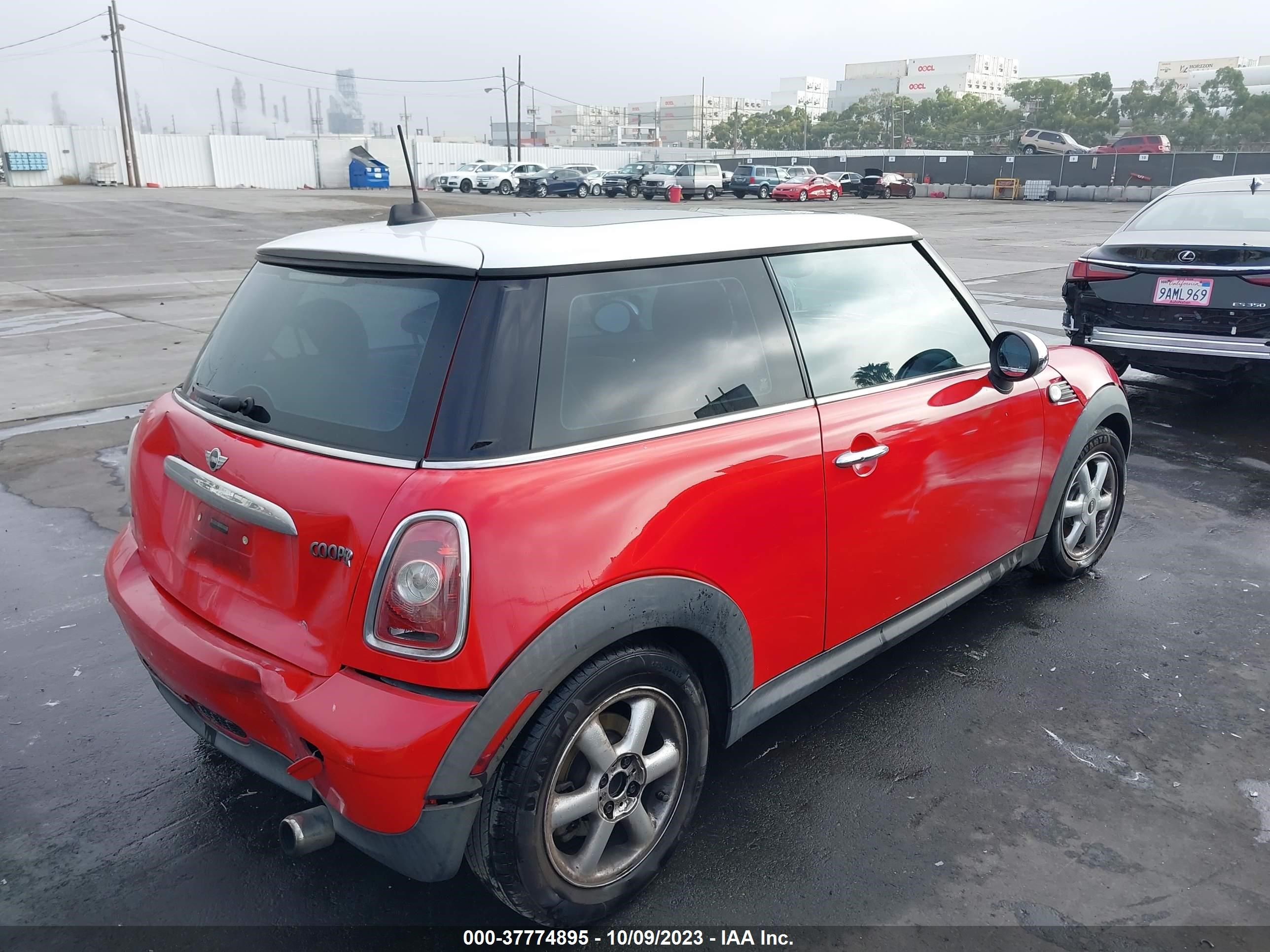 Photo 3 VIN: WMWMF335X8TT63955 - MINI HARD TOP 