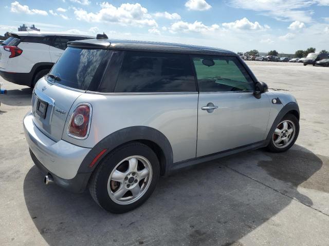 Photo 2 VIN: WMWMF335X9TU75799 - MINI COOPER 