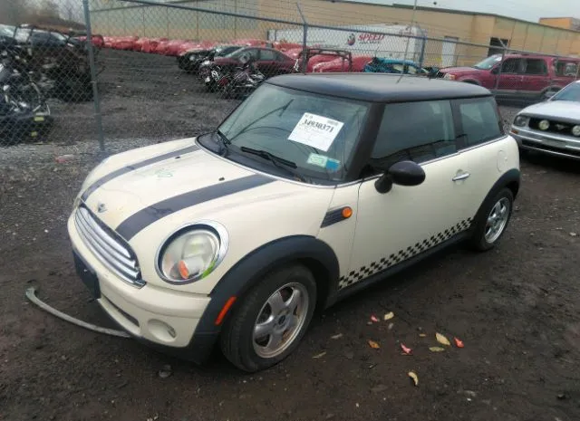 Photo 1 VIN: WMWMF3C50ATU77467 - MINI COOPER HARDTOP 