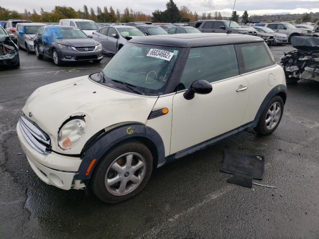 Photo 1 VIN: WMWMF3C50ATZ67374 - MINI COOPER 