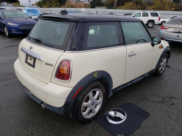 Photo 3 VIN: WMWMF3C50ATZ67374 - MINI COOPER 