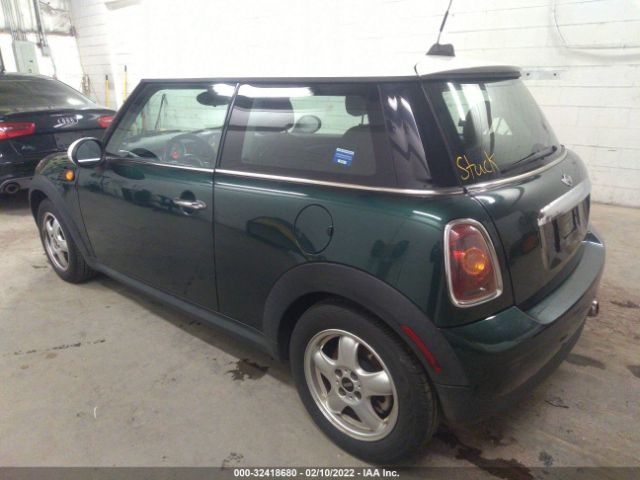 Photo 2 VIN: WMWMF3C51ATZ21486 - MINI COOPER HARDTOP 