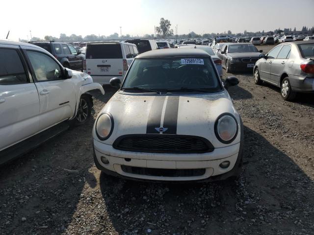 Photo 4 VIN: WMWMF3C51ATZ27630 - MINI COOPER 