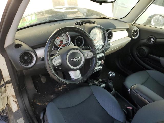 Photo 7 VIN: WMWMF3C51ATZ27630 - MINI COOPER 