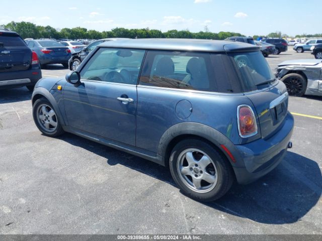 Photo 2 VIN: WMWMF3C51ATZ65679 - MINI COOPER 