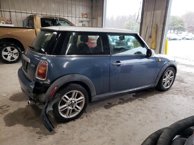 Photo 2 VIN: WMWMF3C52ATZ21481 - MINI COOPER 