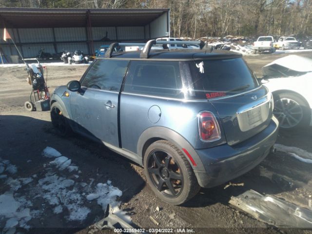 Photo 2 VIN: WMWMF3C52ATZ26504 - MINI COOPER HARDTOP 