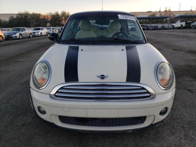 Photo 4 VIN: WMWMF3C52ATZ64296 - MINI COOPER 