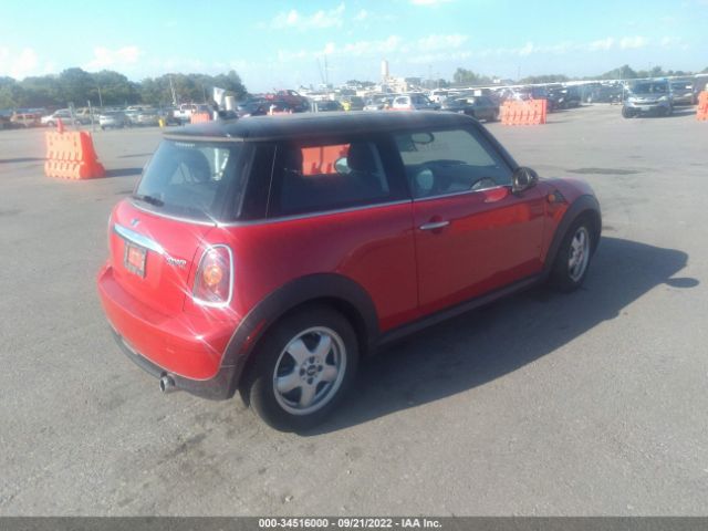 Photo 3 VIN: WMWMF3C52ATZ64721 - MINI COOPER HARDTOP 