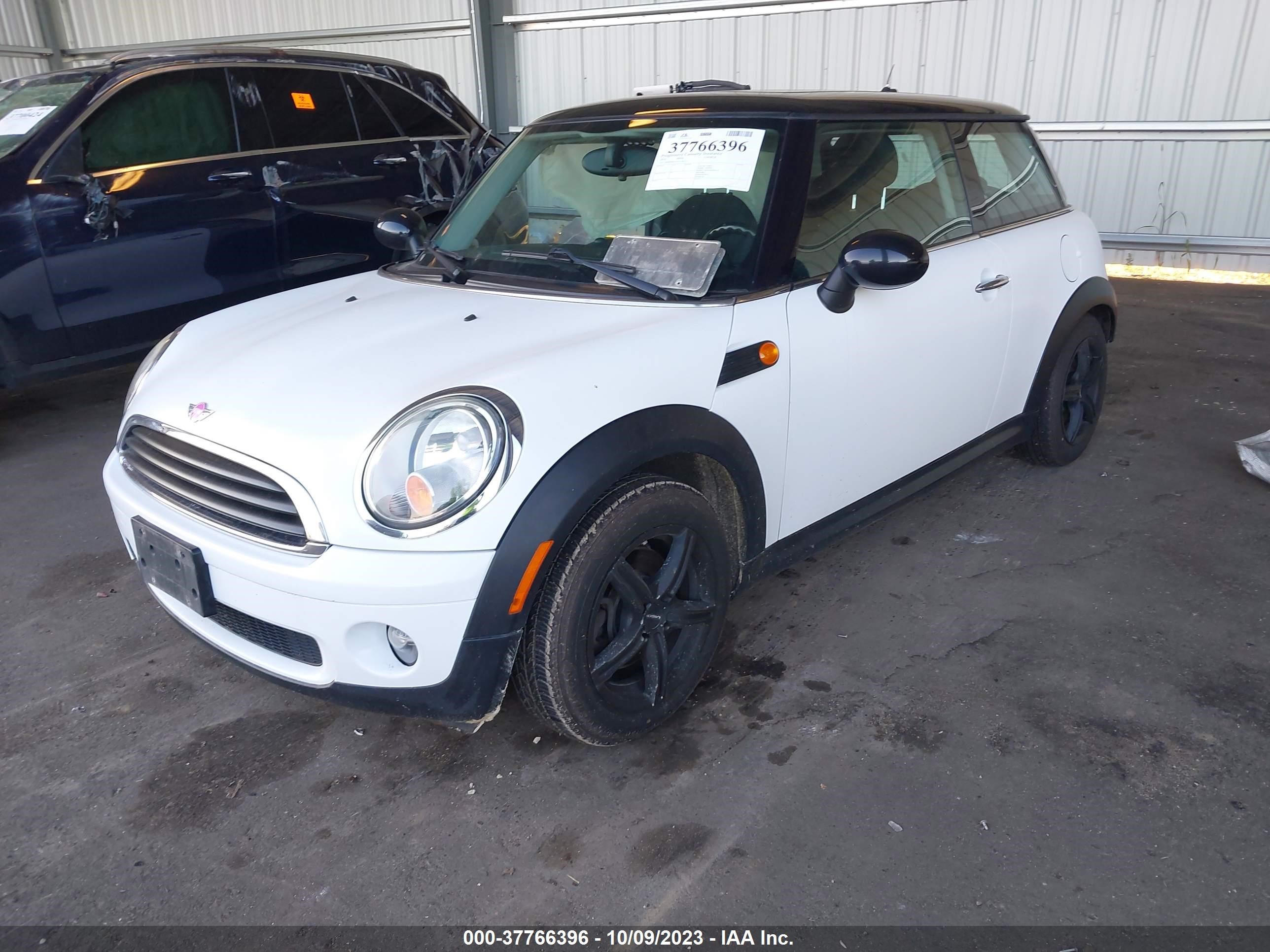 Photo 1 VIN: WMWMF3C52ATZ65111 - MINI HARD TOP 