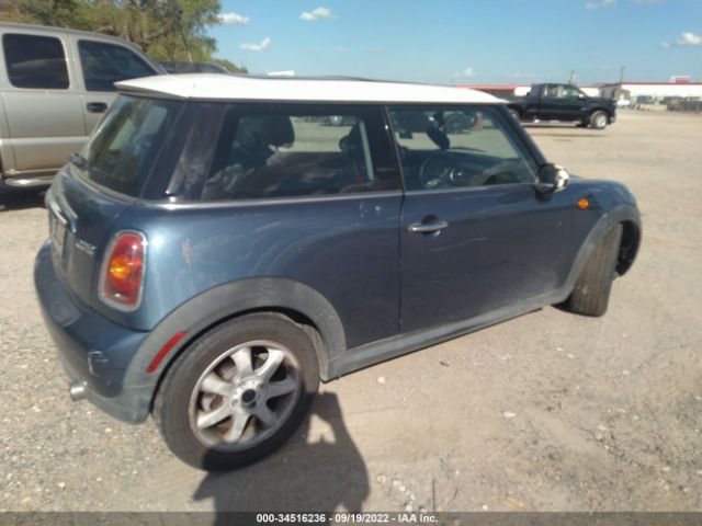 Photo 3 VIN: WMWMF3C52ATZ67120 - MINI COOPER HARDTOP 