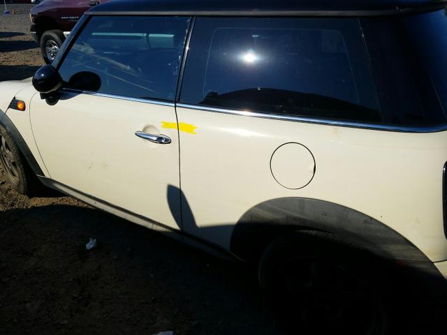 Photo 8 VIN: WMWMF3C53ATZ24017 - MINI COOPER 