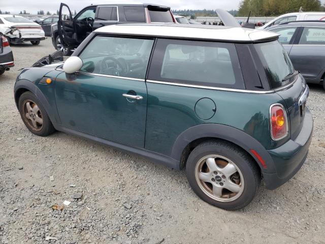 Photo 1 VIN: WMWMF3C54ATU77665 - MINI COOPER 